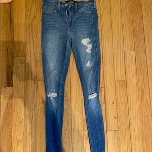 Hollister Ripped Skinny Jeans